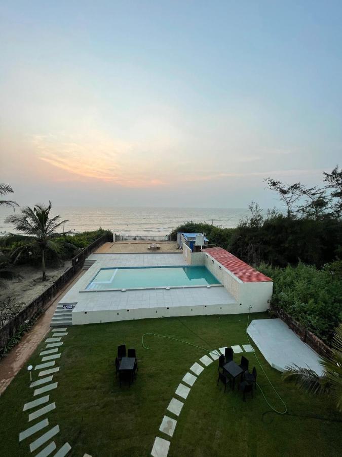 Hotel Kay'S By The Sea Ajgaon Exterior foto
