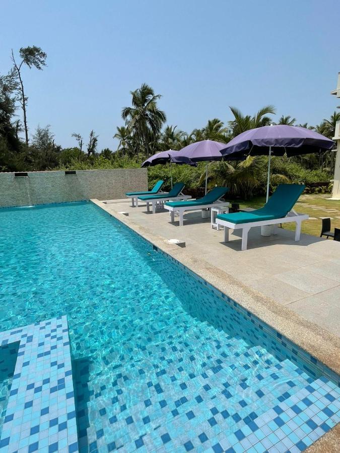 Hotel Kay'S By The Sea Ajgaon Exterior foto