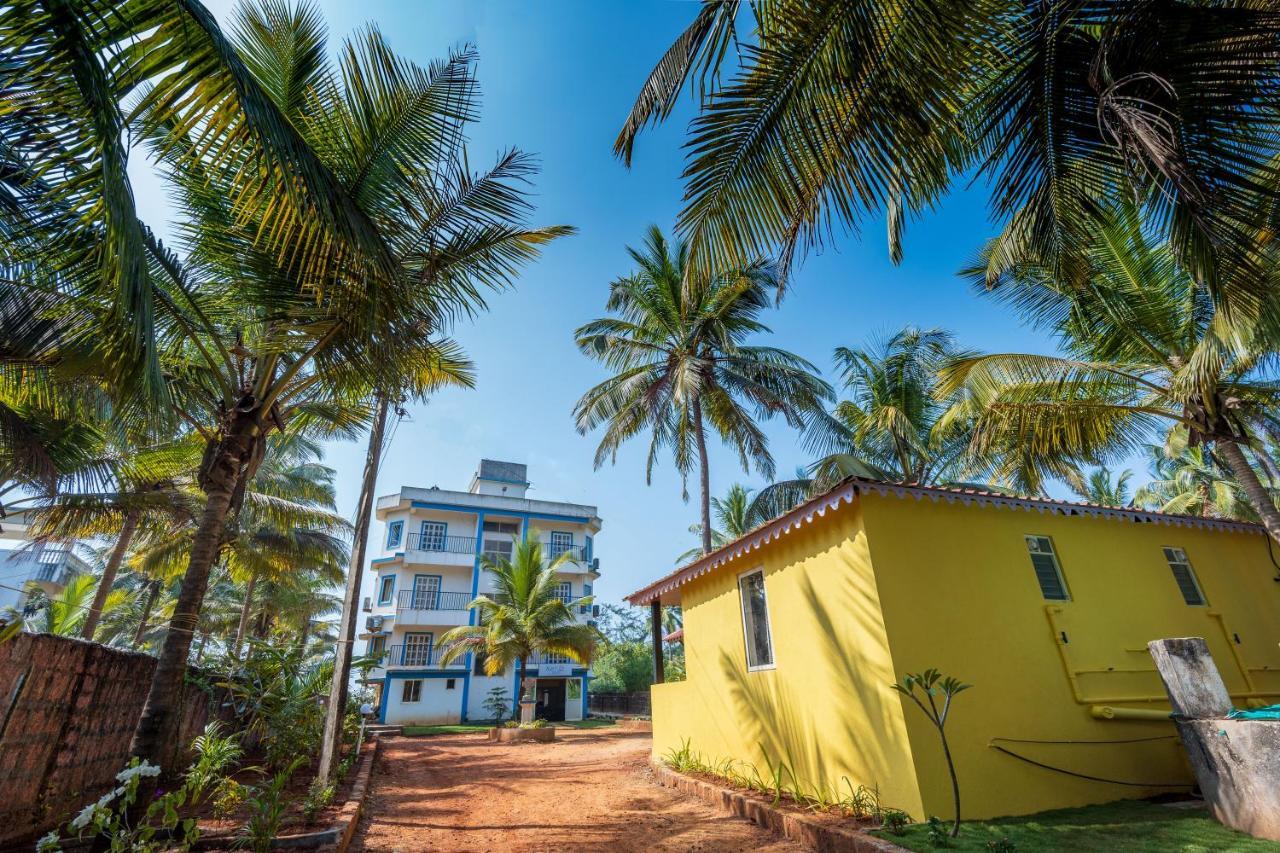Hotel Kay'S By The Sea Ajgaon Exterior foto