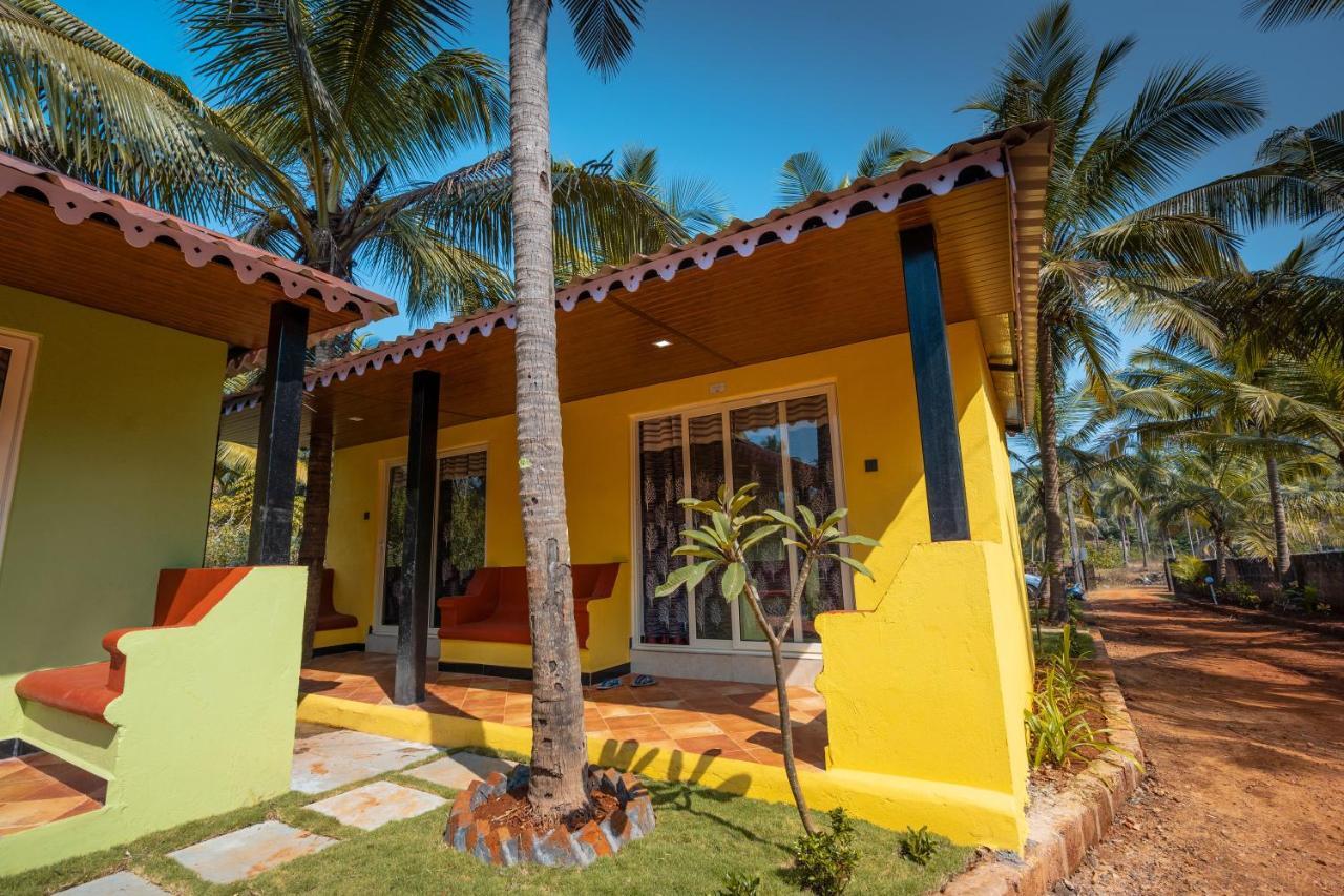 Hotel Kay'S By The Sea Ajgaon Exterior foto