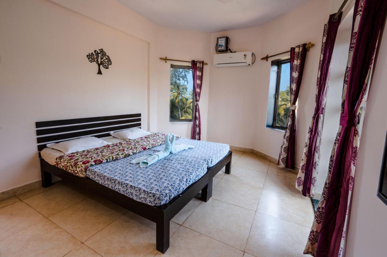 Hotel Kay'S By The Sea Ajgaon Exterior foto