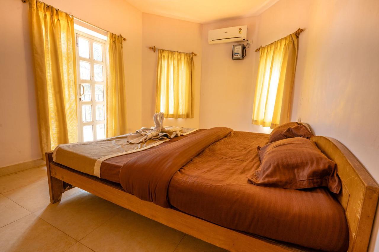 Hotel Kay'S By The Sea Ajgaon Exterior foto